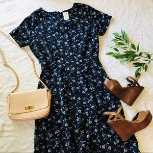 Short sleeve navy floral maxi dress size 14